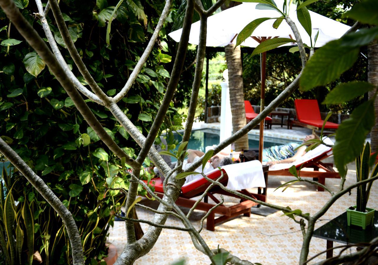 Tropical Hill Kep Cambodia Hotel Exterior photo